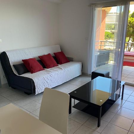 Appartement 4 Pers - Terrasse - Vue Mer - Proche Plage Saint-Pierre-la-Mer  Esterno foto